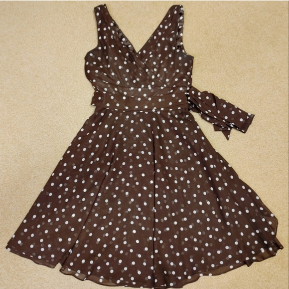 WHBM Chocolate Polka Dot Dress - Brown and White - Size 0 - Picture 2 of 5